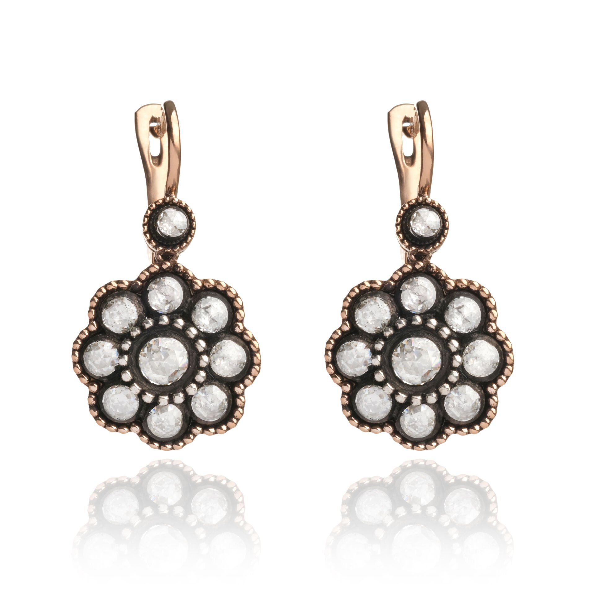 Elmas Gül Model Altın Küpe