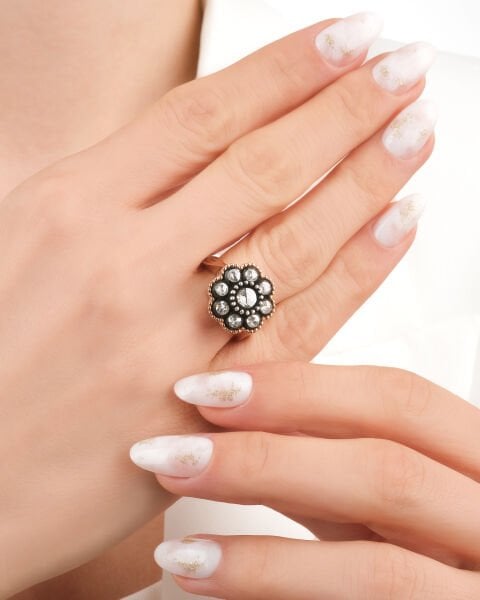 Elmas Gül Model Set  (Kolye-Küpe-Yüzük)