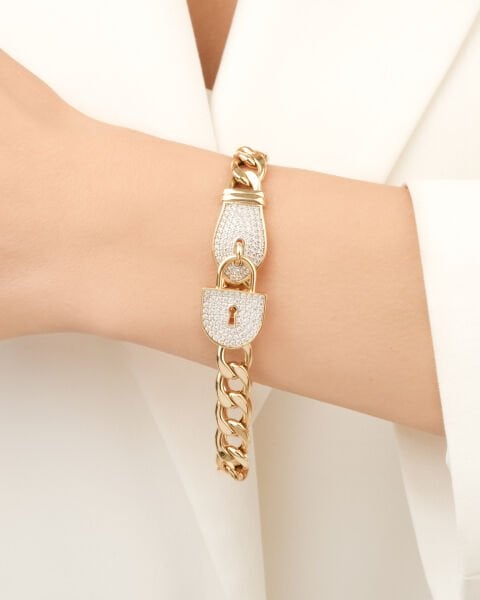 Cetaş 14 Ayar Altın Taşlı Kilit Figürlü Gurmet Bileklik