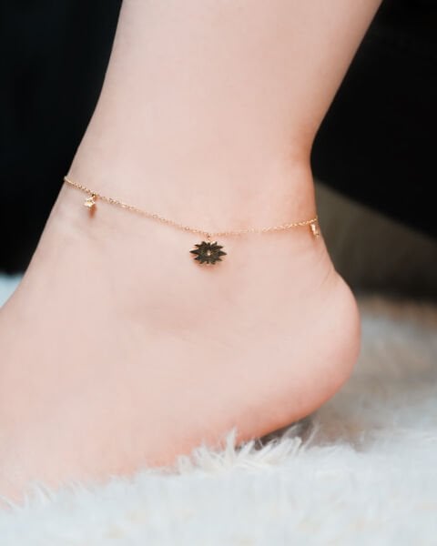 Güneş ve Yıldız Figürlü Sallantılı Halhal 14 Ayar Altın