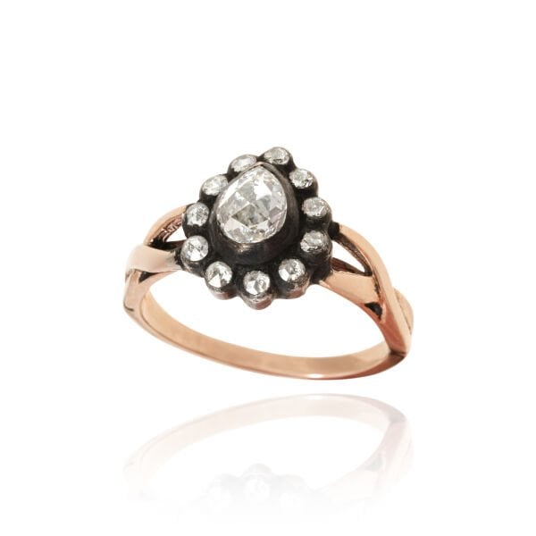 Elmas Damla Model Altın Yüzük