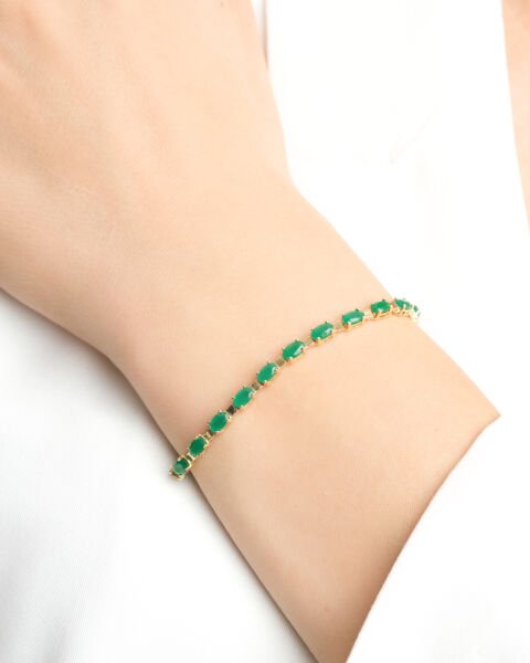 14 Ayar Altın Zümrüt Taşlı Sıra Bileklik