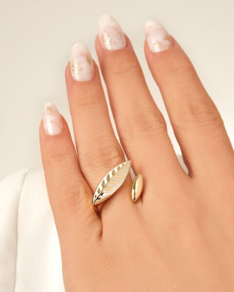 Cetaş Olivia 14 Ayar Altın Mineli Yüzük