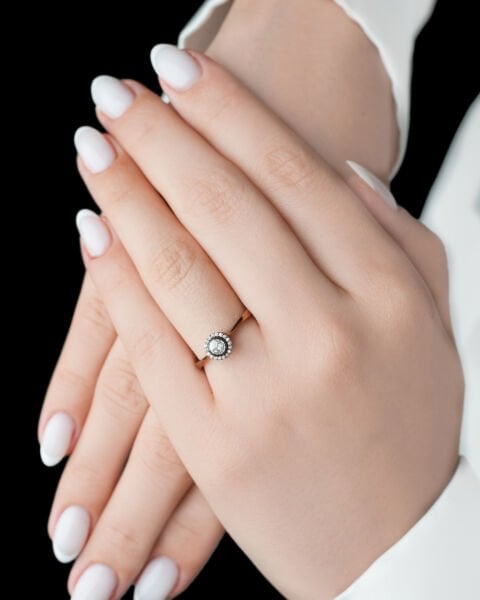 Elmas Tektaş Altın Yüzük