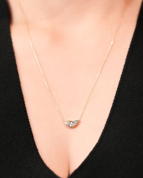 14 Ayar Altın Taşlı Tasarım Kolye