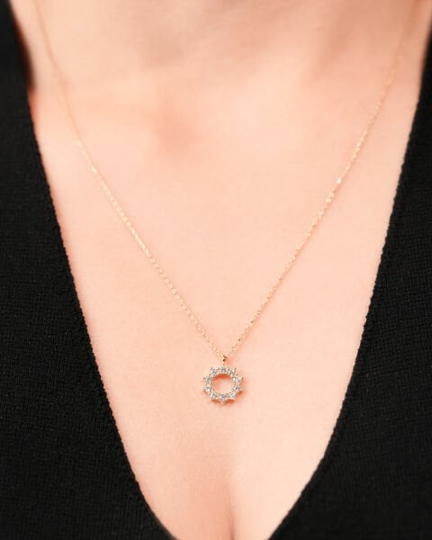 14 Ayar Altın Taşlı Tasarım Kolye