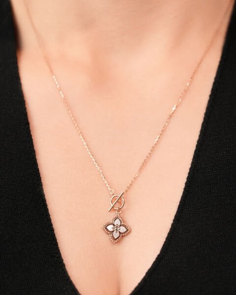 14 Ayar Altın Sedef Mineli Yonca Kolye