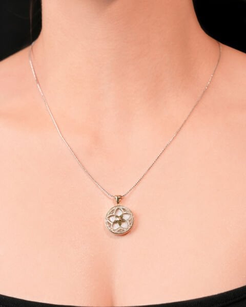 14 Ayar Altın Taşlı Çiçek Kolye