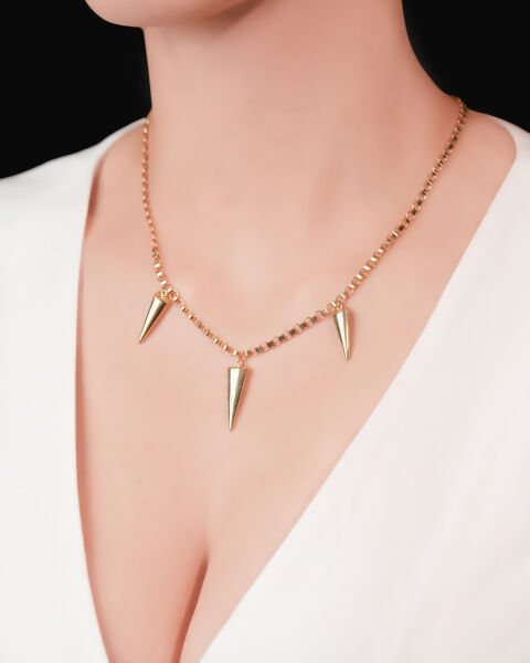 14 Ayar Altın Üçgen Tasarım Kolye