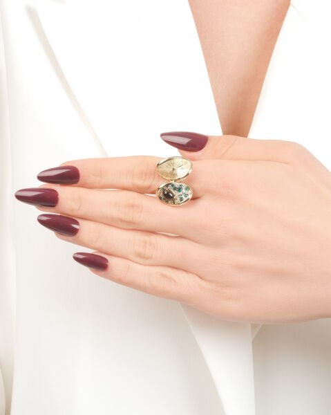 14 Ayar Altın Taşlı Tasarım Yüzük