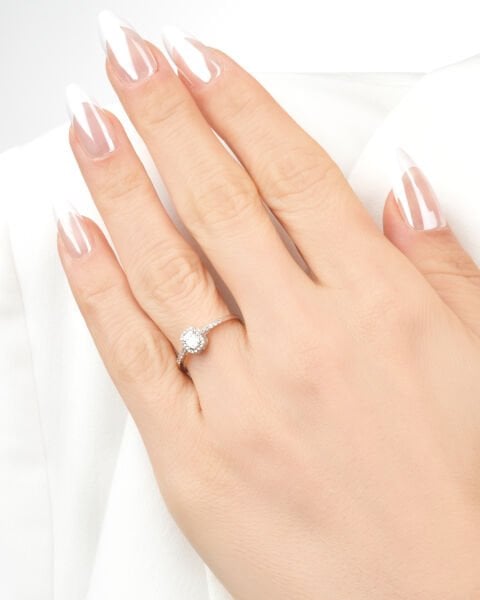 0,09 Karat Baget Kesim Kolye & 0,16 Karat Baget Kesim Pırlanta Yüzük Set