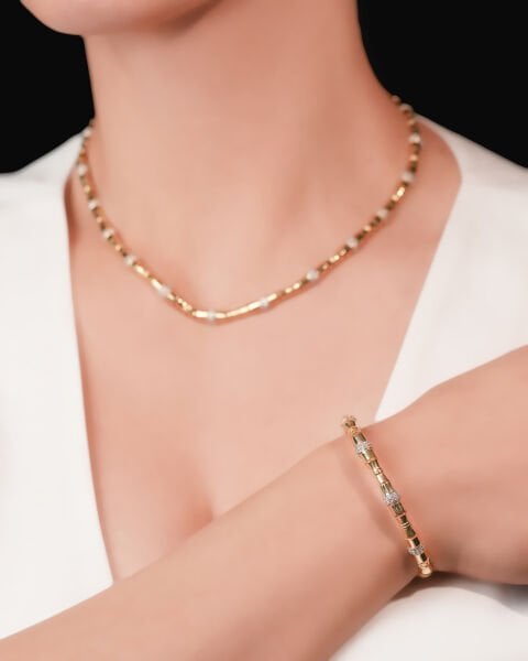 14 Ayar Altın Taşlı Bambu Tasarım Set