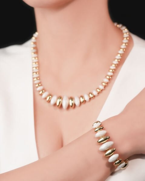 14 Ayar Altın Sedefli Tasarım Bileklik