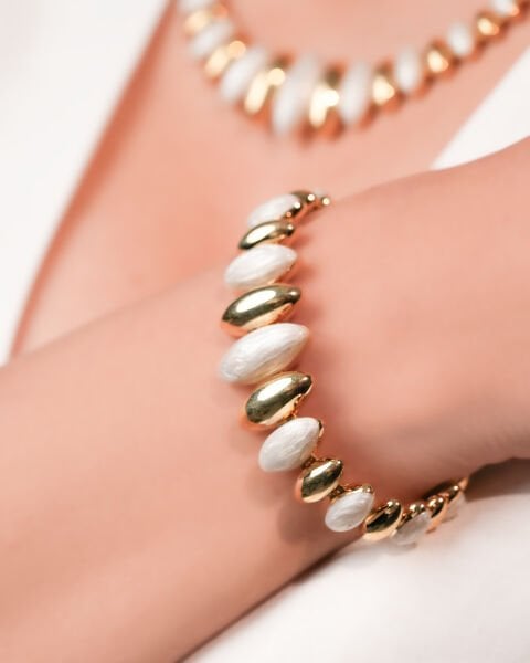 14 Ayar Altın Sedefli Tasarım Bileklik