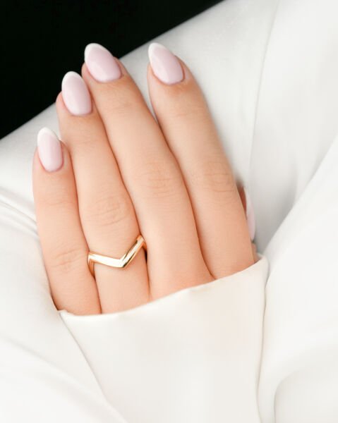 Cetaş 14 Ayar Altın Beyaz Mine V Yüzük