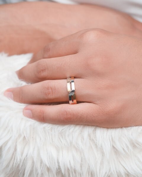 14 Ayar Altın Sarmal Model Erkek Alyans