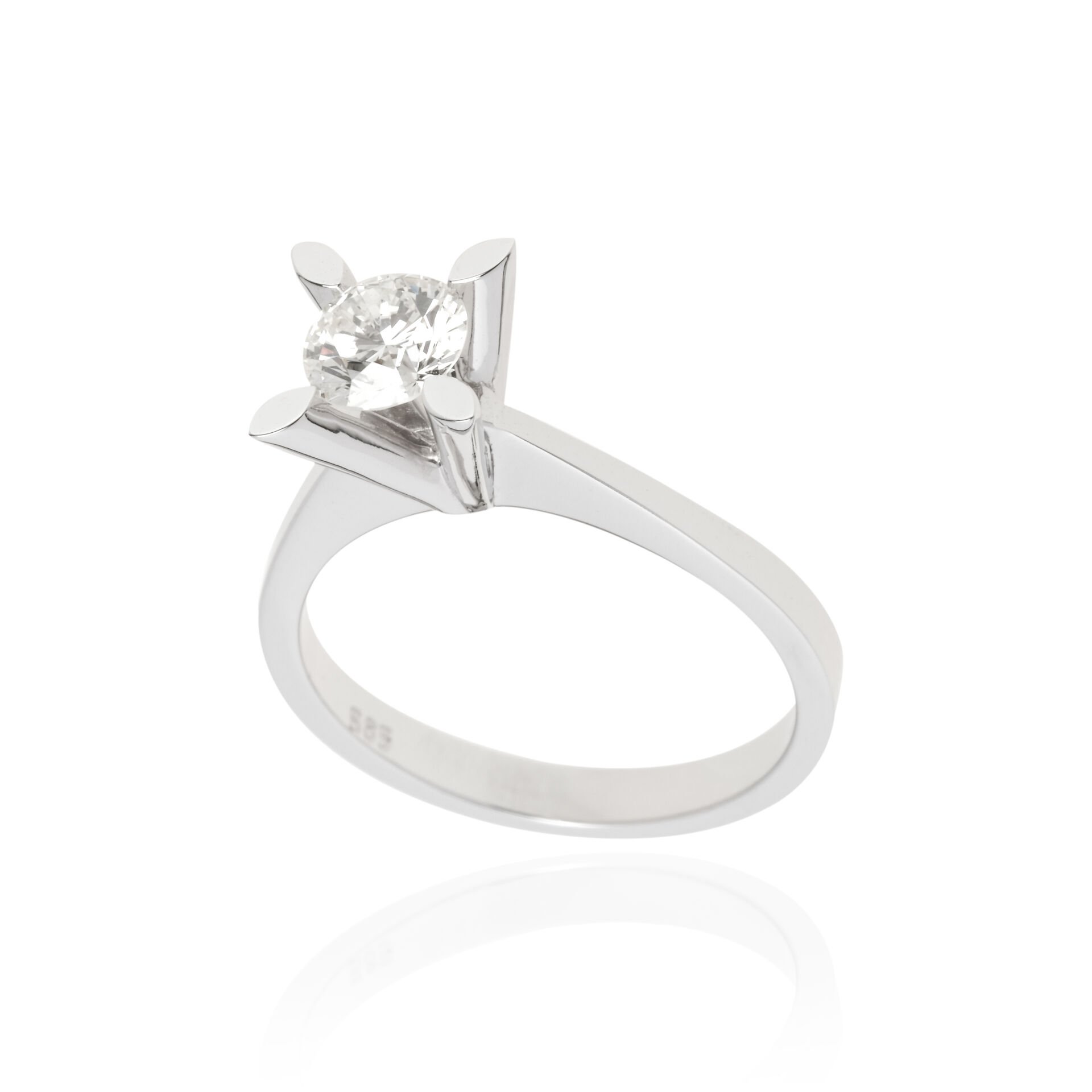 0.80 Karat Pırlanta Tektaş Yüzük