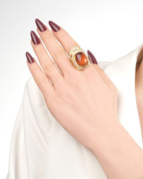 14 Ayar Altın Taşlı Tasarım Yüzük