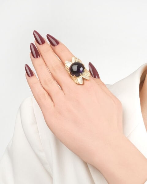 14 Ayar Altın Taşlı Tasarım Yüzük