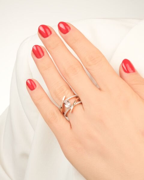 Pırlanta Oval Kesim Tasarım Yüzük