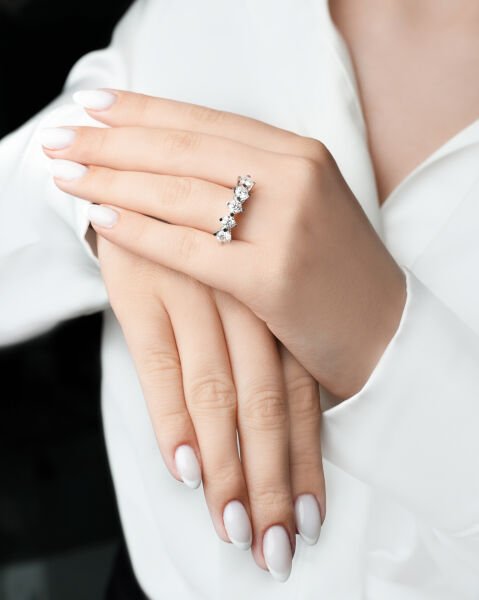 1.65 Karat Pırlanta Beştaş Yüzük