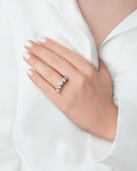 1.65 Karat Pırlanta Beştaş Yüzük