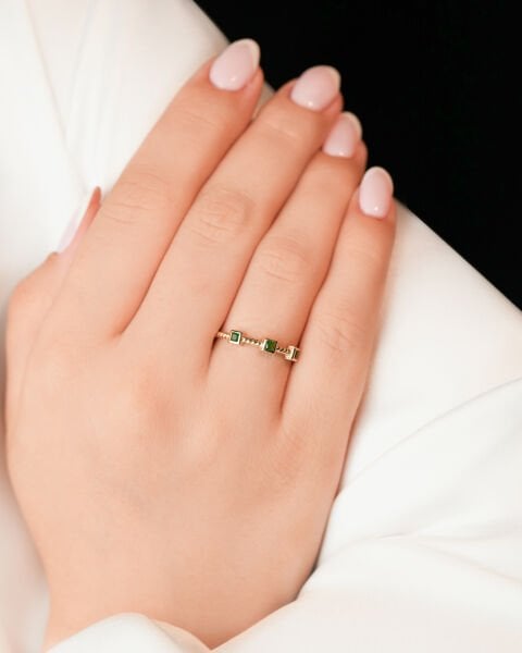 14 Ayar Altın Burgu Model Kare Form Turmalin Taşlı Yüzük