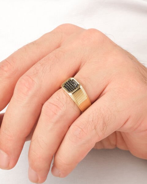 14 Ayar Altın Onix Taşlı Tasarım Erkek Yüzük