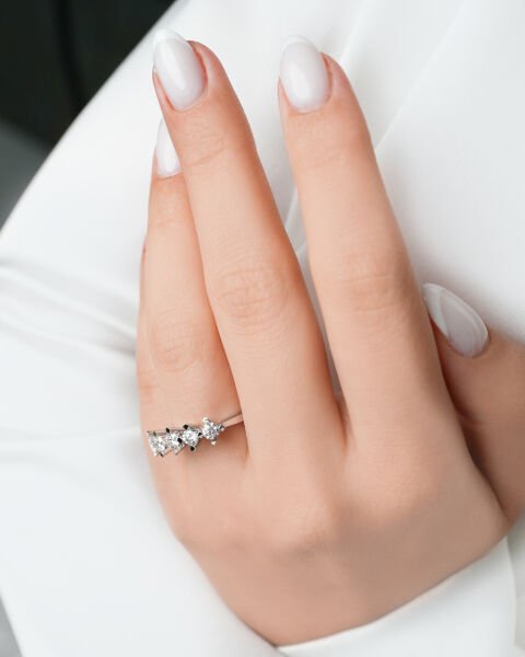 1.52 Karat Beştaş Pırlanta Yüzük