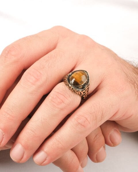 14 Ayar Altın Kaplan Gözü Taşlı Erkek Yüzük