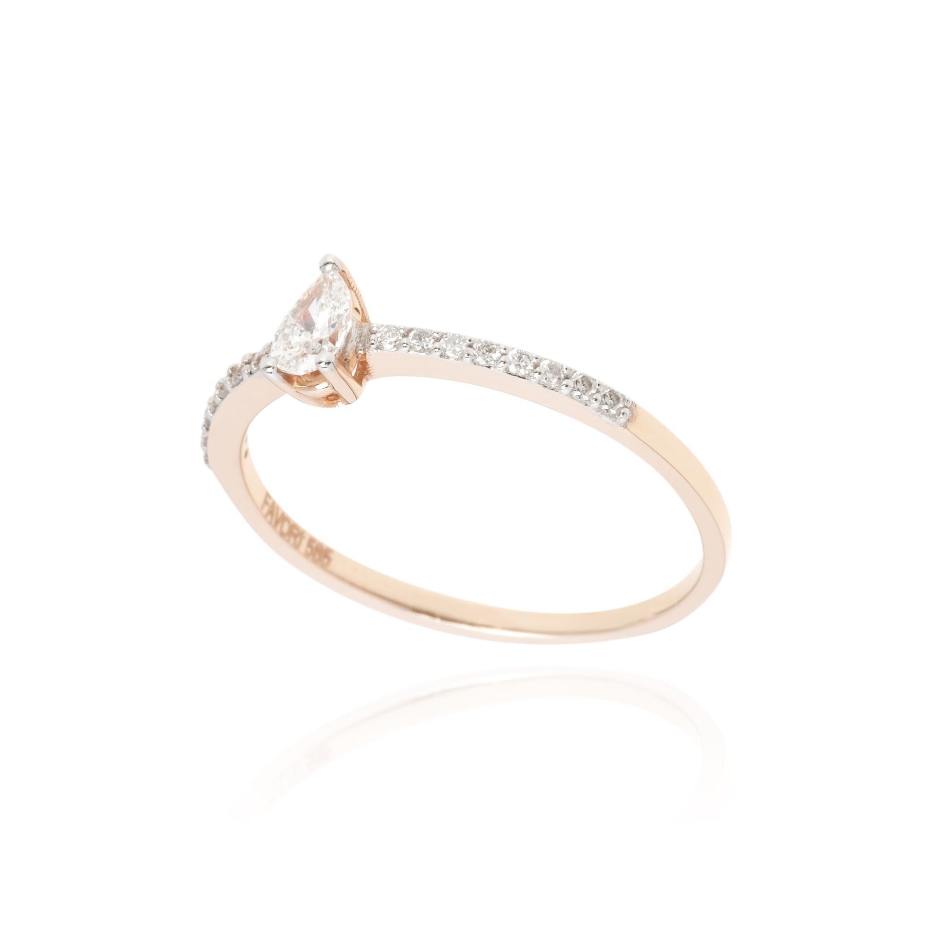 0.27 Karat Tasarım Pırlanta Tektaş Yüzük