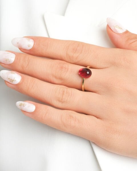 14 Ayar Altın Garnet Taşlı Tasarım Yüzük