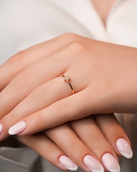 14 Ayar Altın Yıldız Figürlü Yüzük