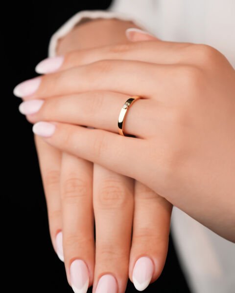 14 Ayar Altın Tektaş Tasarım Yüzük