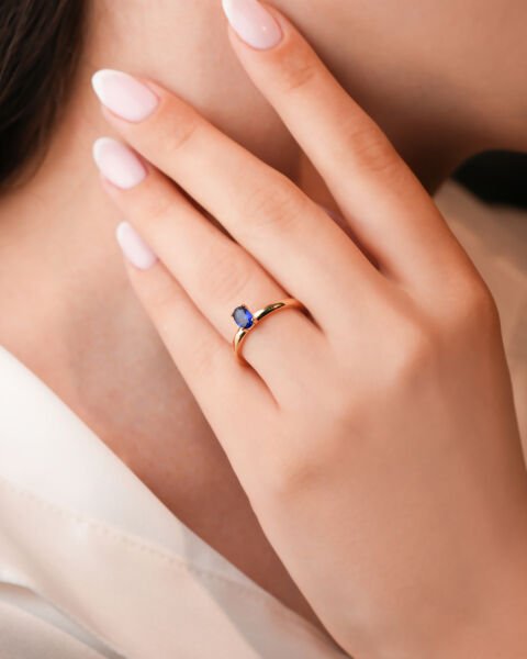 14 Ayar Altın Mavi Turmalin Oval Yüzük