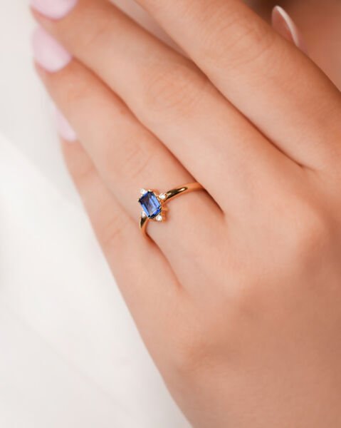 14 Ayar Altın Mavi Taşlı Vintage Yüzük