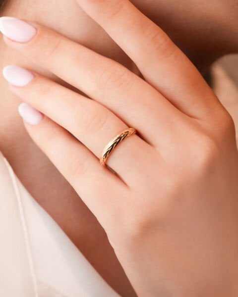 14 Ayar Altın Örgü Desenli Yüzük