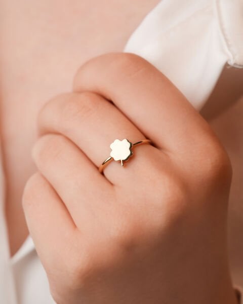 Yonca Figürlü 14 Ayar Altın Yüzük