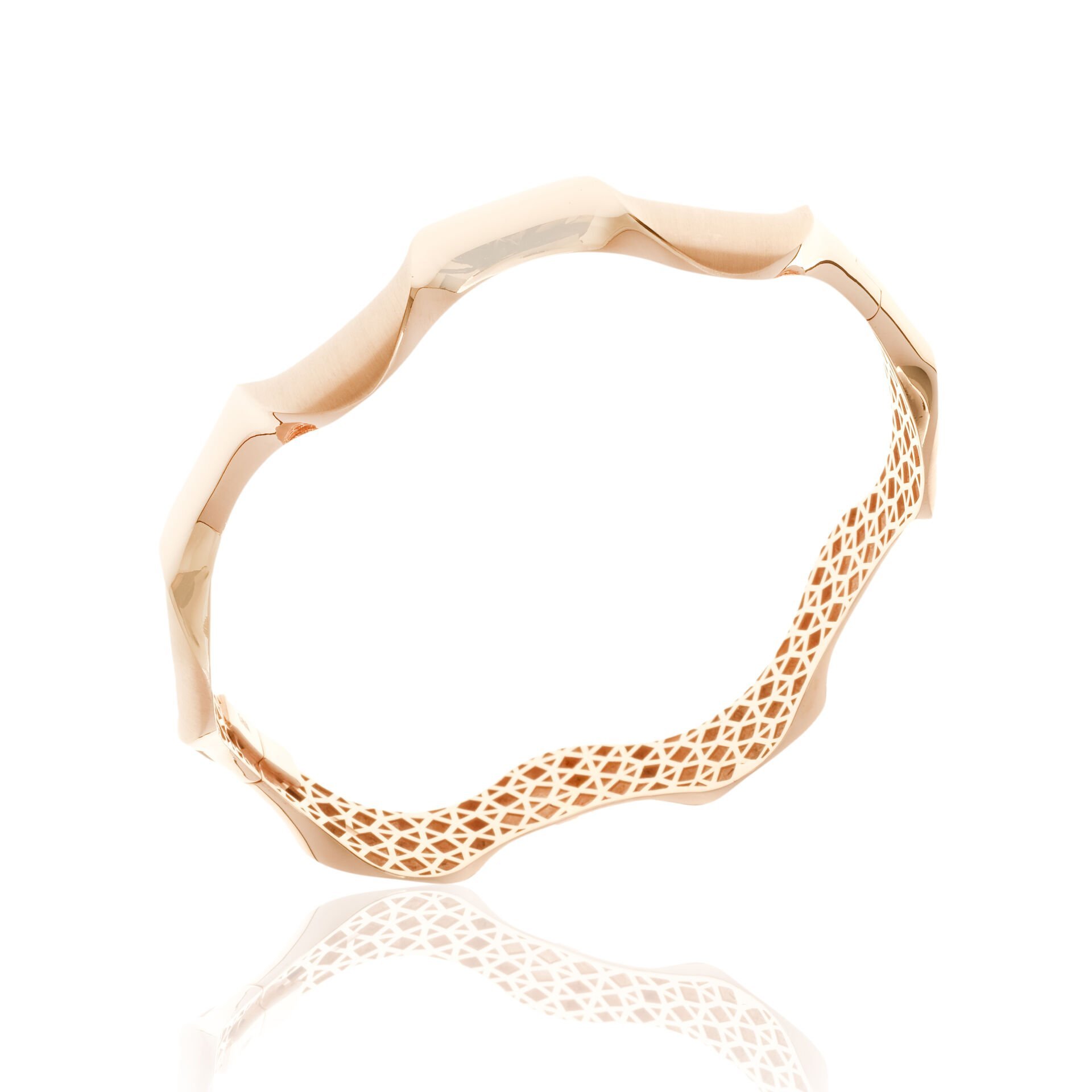 14 Ayar Altın Dalgalı Kelepçe