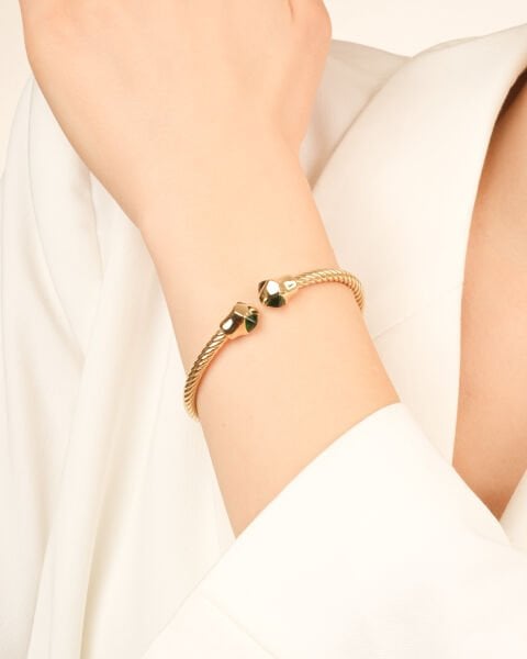 Cetaş 14 Ayar Altın Twist  Zümrüt Kelepçe