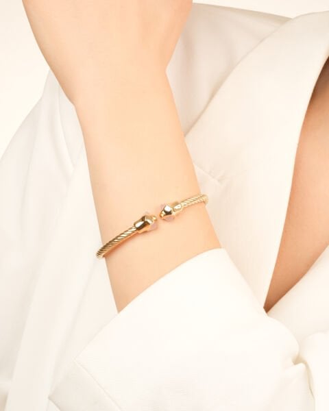 Cetaş 14 Ayar Altın Twist Pembe Kuvars Kelepçe