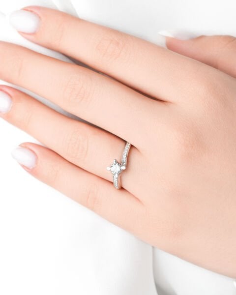 0.52 Karat Tasarım Pırlanta Tektaş Yüzük