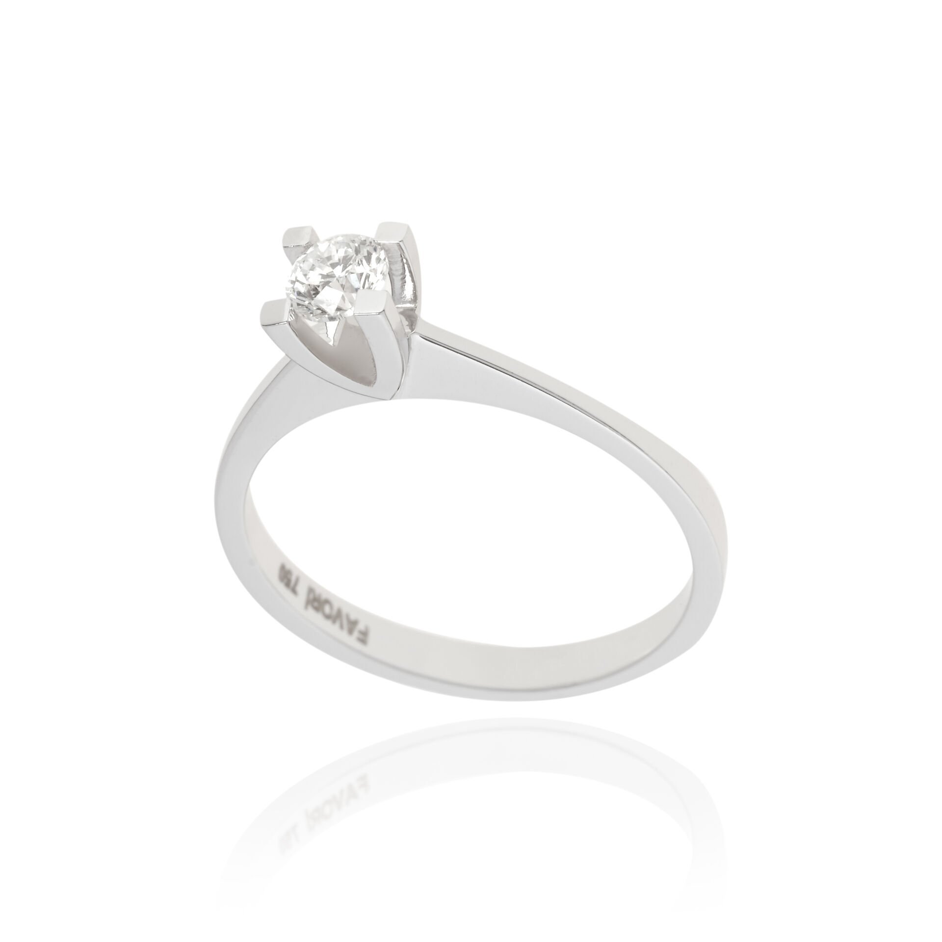 0.30 Karat Pırlanta Tektaş Yüzük