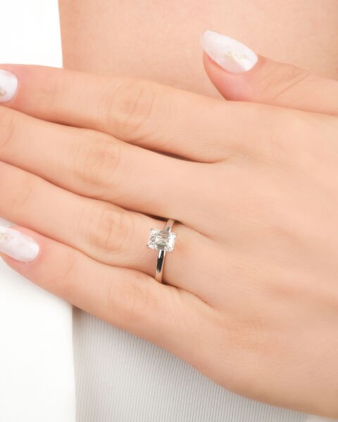 0.30 Karat Pırlanta Tektaş Yüzük