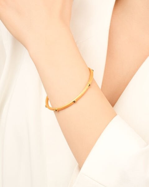 22 Ayar Altın Taşlı Bilezik