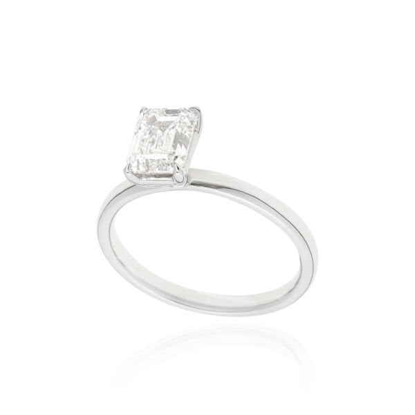 1.50 Karat Baget Kesim Pırlanta Tektaş Yüzük