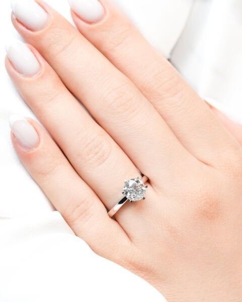 2.01 Karat Pırlanta Tektaş Yüzük