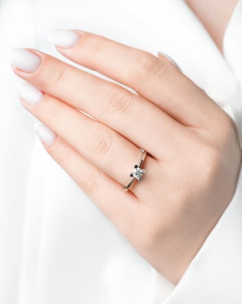 0.60 Karat Pırlanta Tektaş Yüzük