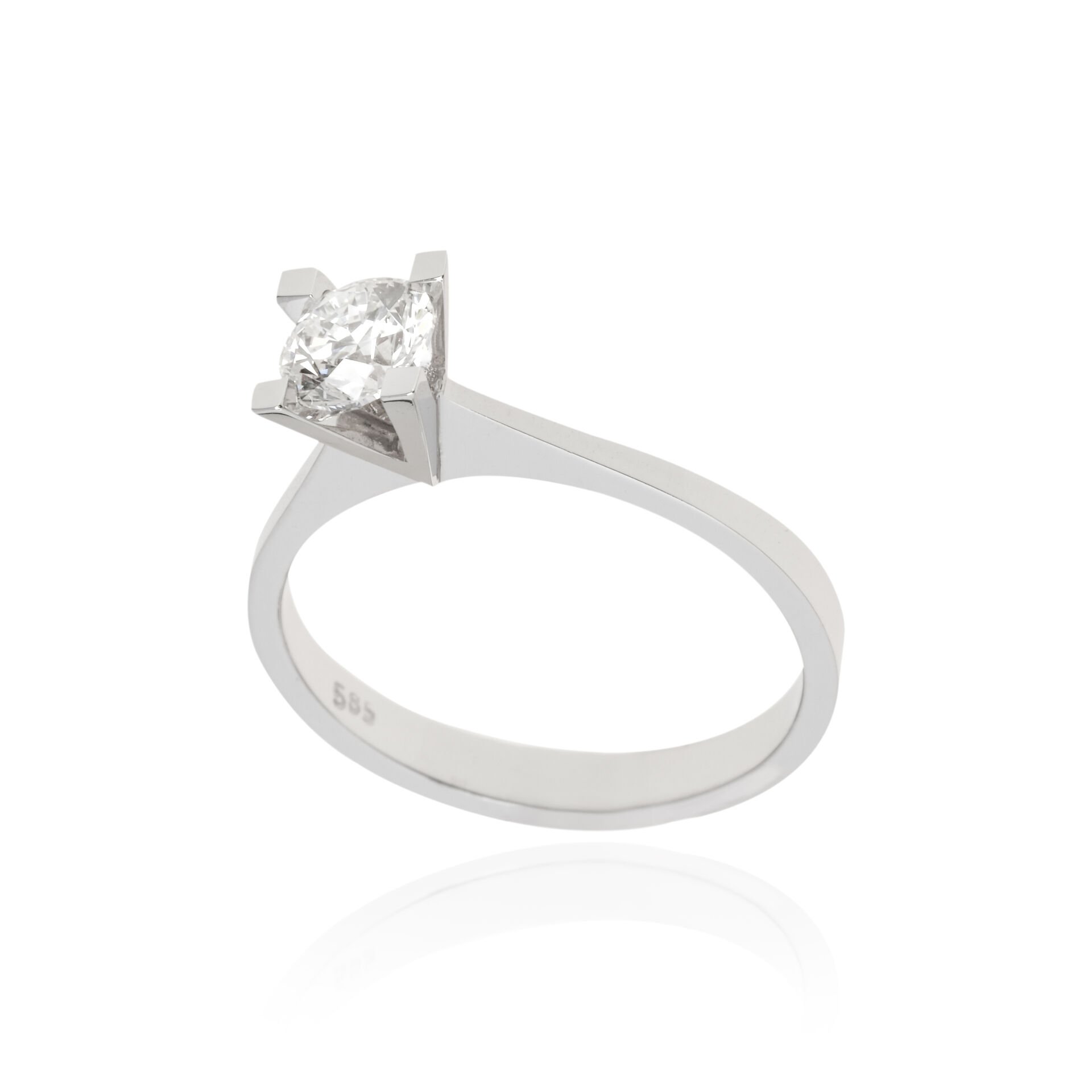 0.60 Karat Pırlanta Tektaş Yüzük