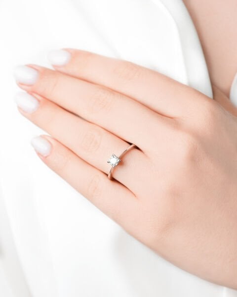 0.31 Karat Pırlanta Tektaş Yüzük